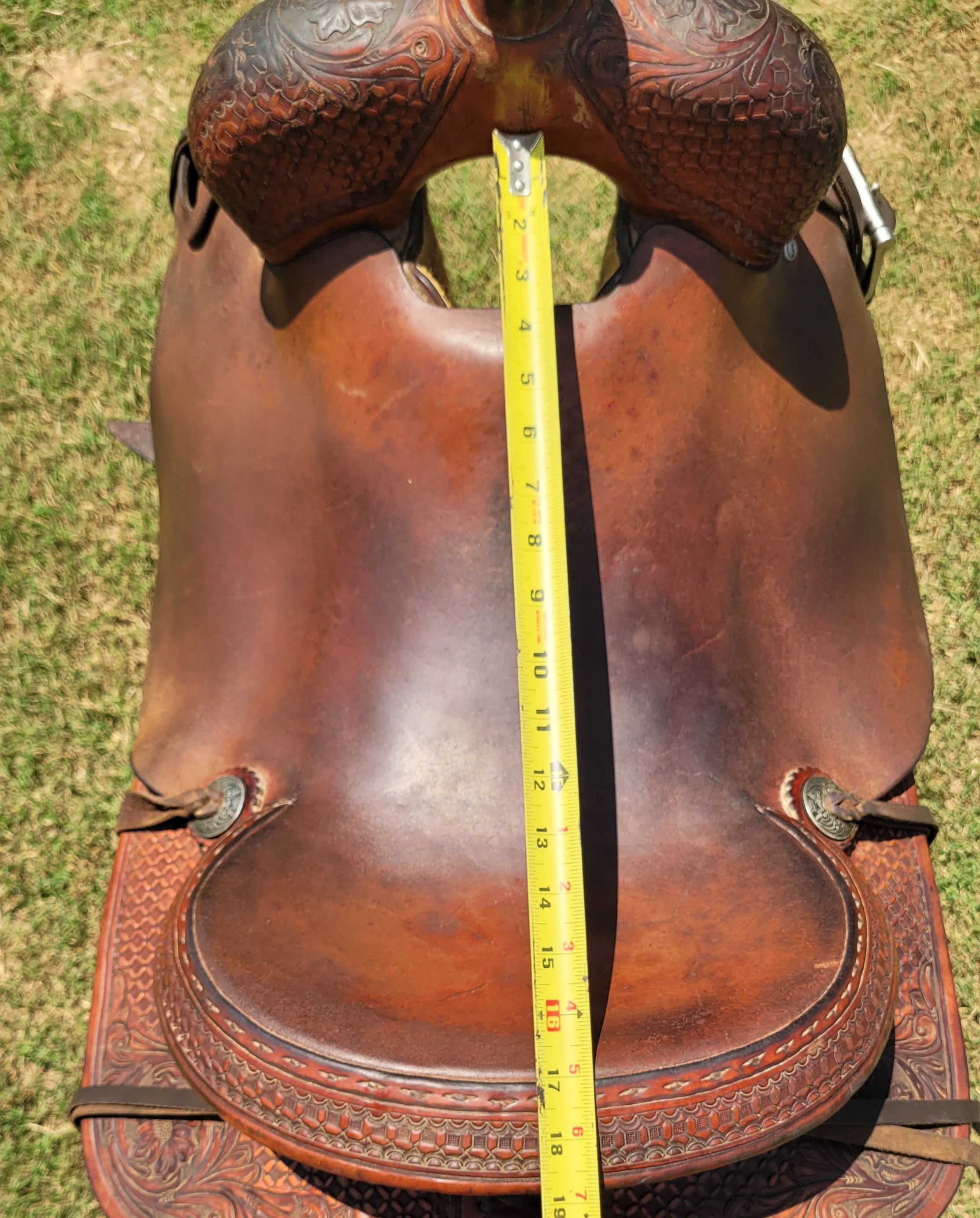 16.5" Henderson Custom Saddlery Ranch Cutting Saddle