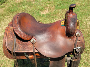 16.5" Henderson Custom Saddlery Ranch Cutting Saddle