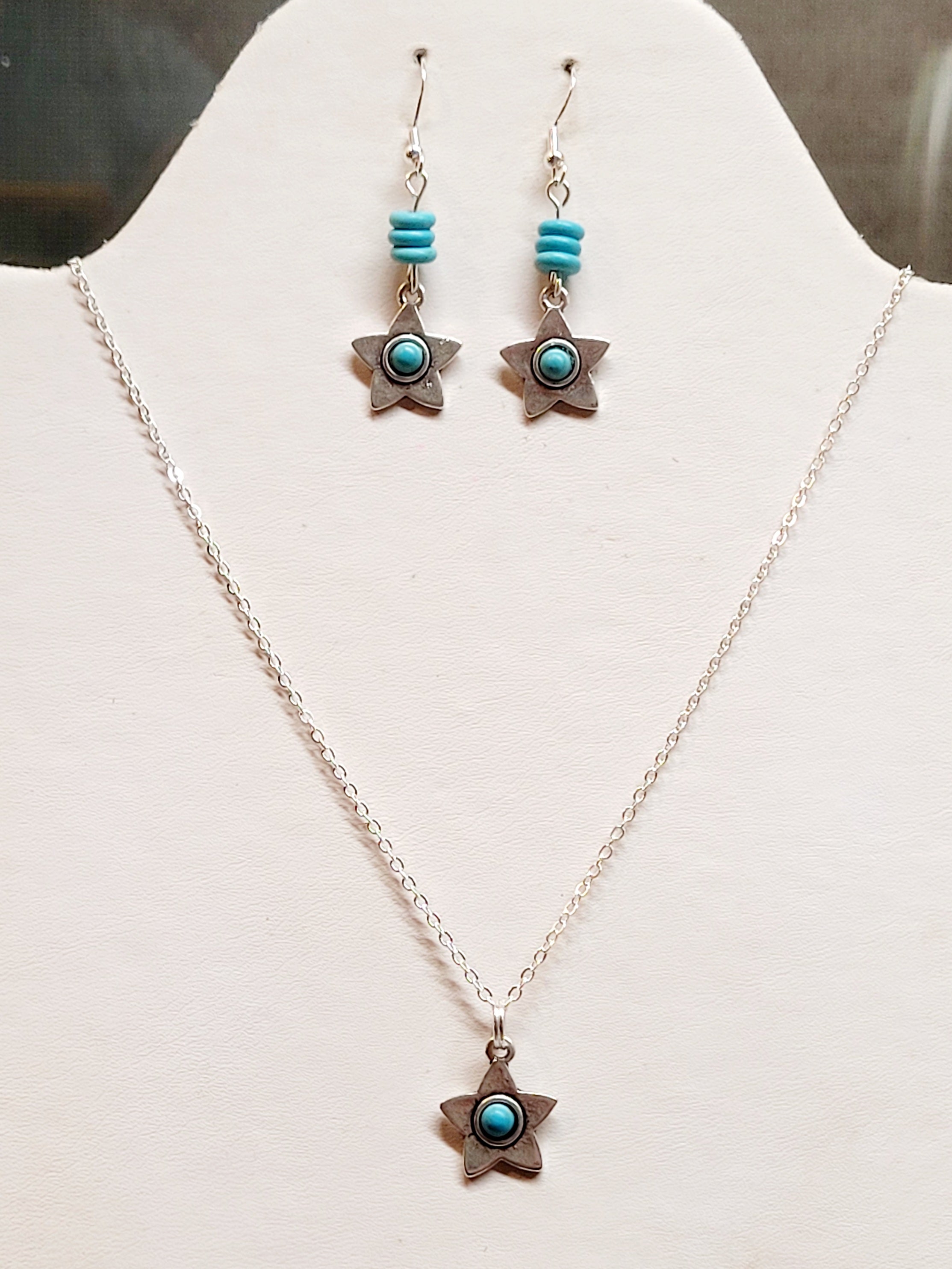 Seeing Stars Necklace & Earring Set