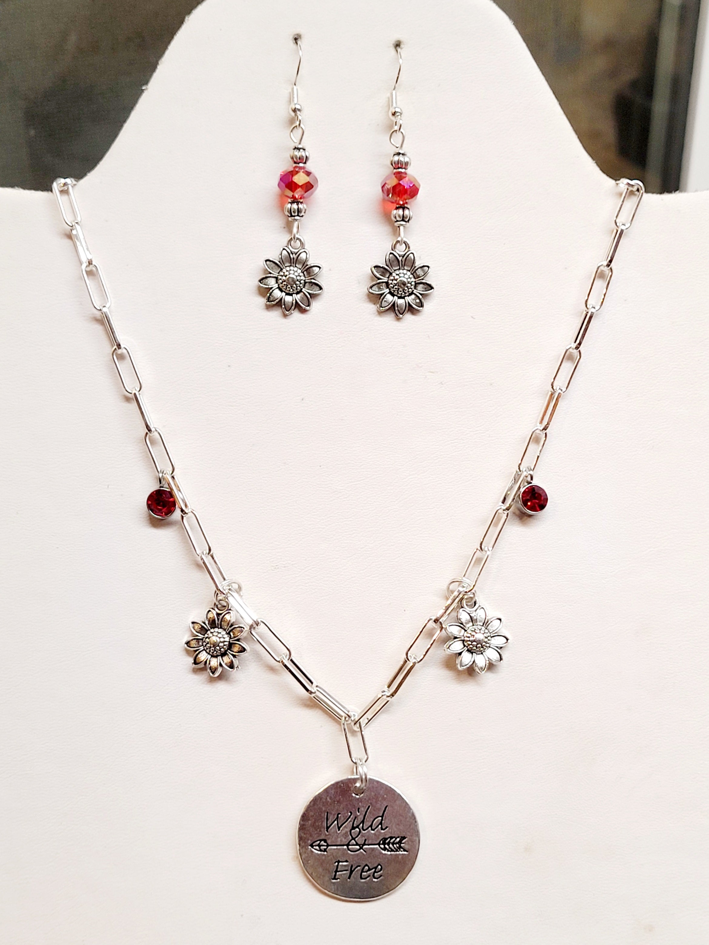 Wild & Free Necklace and Earring Set